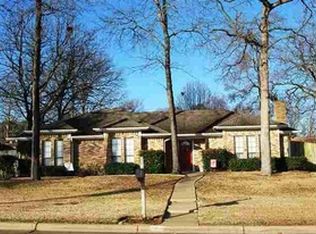 2903 Crossroads Dr, Longview, TX 75605