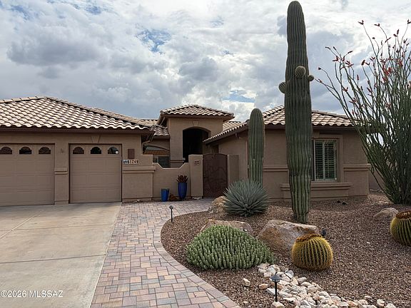 2nd image of 61749 E Briarwood Dr