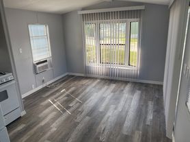 9588 NE Jacksonville Rd, Anthony, FL