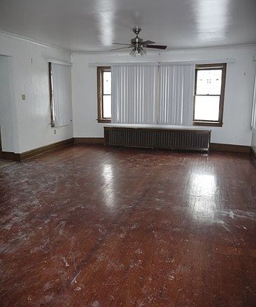 2nd image of 2340 Oak Park Ave