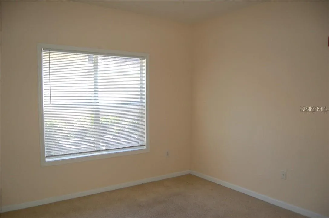 2 bed, 1008 sqft, $1,600 — Photo 4