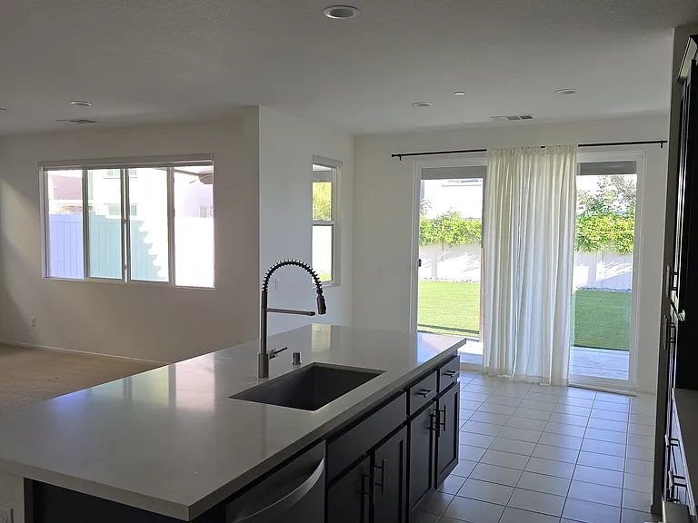 38529 Rosegate Pl — Photo 23