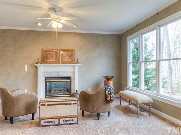 2nd image of 102 Lewisham Dr