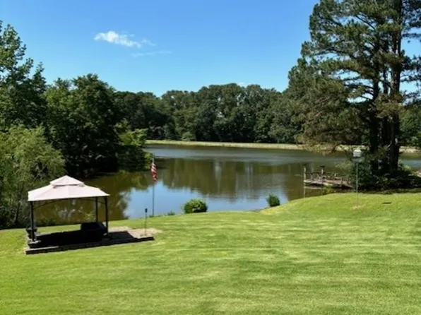 225 Glenn Dr, Eads, TN 38028