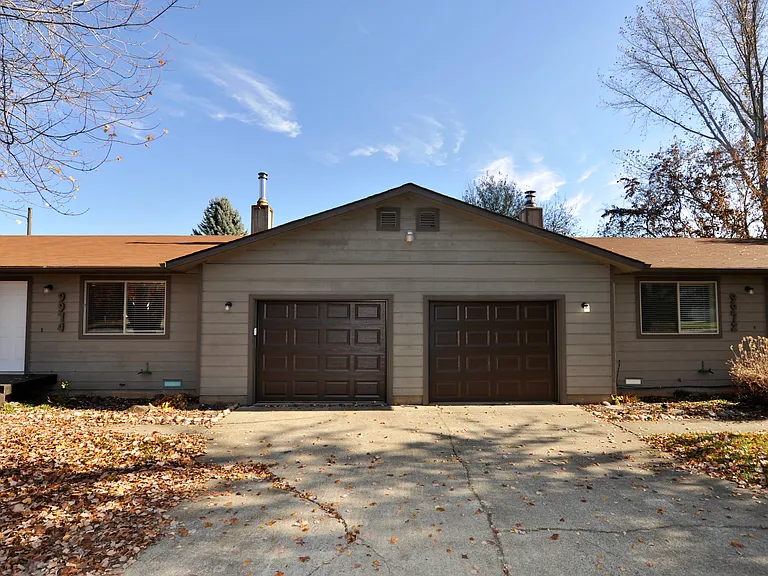 9972 N Hillview Dr — Photo 4