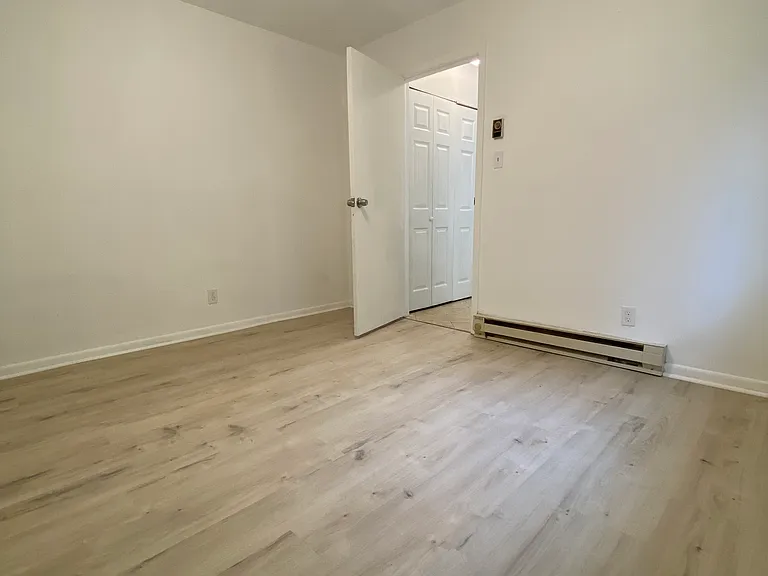 113 Royce Cir #113 — Photo 11