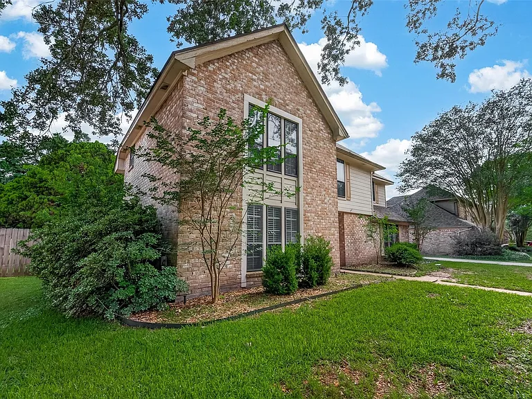 18111 Shireoak Dr — Photo 3
