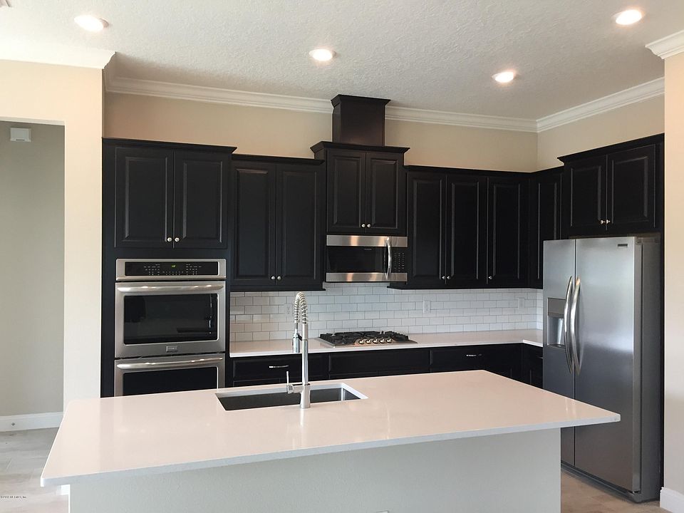 1st image of 352 Arella Way