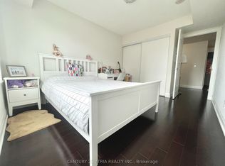 1 Uptown Dr #806, Markham, ON L3R 5C1