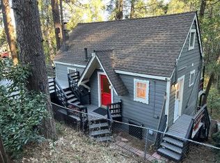 23742 Lake View Dr, Crestline, CA 92325