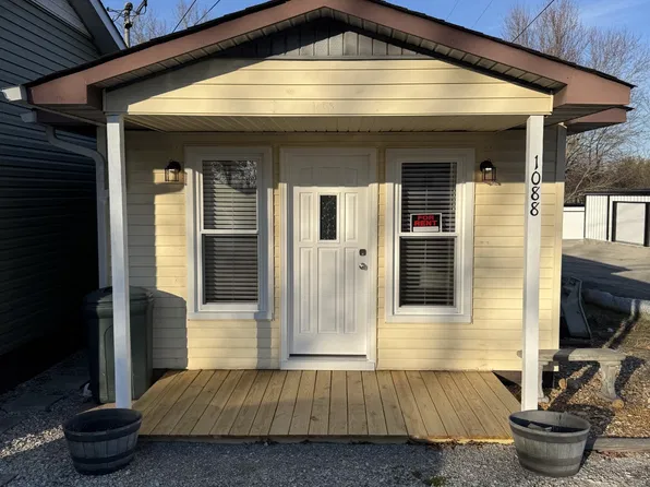 1088 E Whitehall Rd, Cookeville, TN 38501