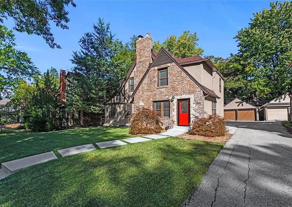 836 W Gregory Blvd, Kansas City, MO 64114 Zillow