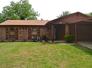 7200 Harwick Ln, North Richland Hills, TX 76182