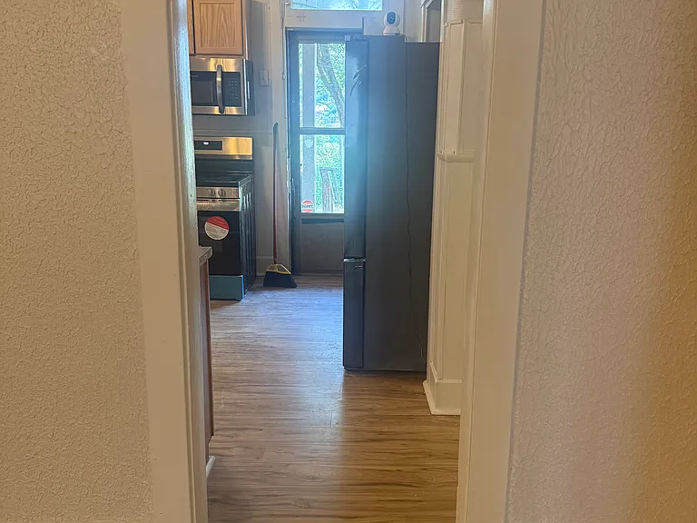 22 Browning St — Photo 6