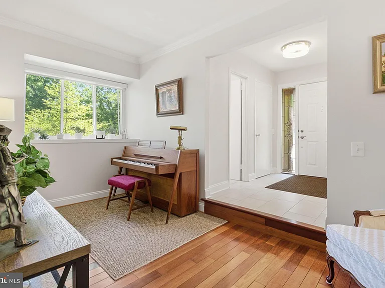 1509 Farsta Ct — Photo 20