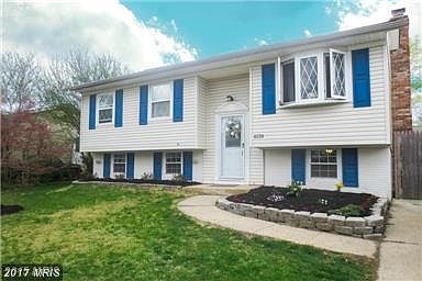 1st image of 8218 Brandon Dr