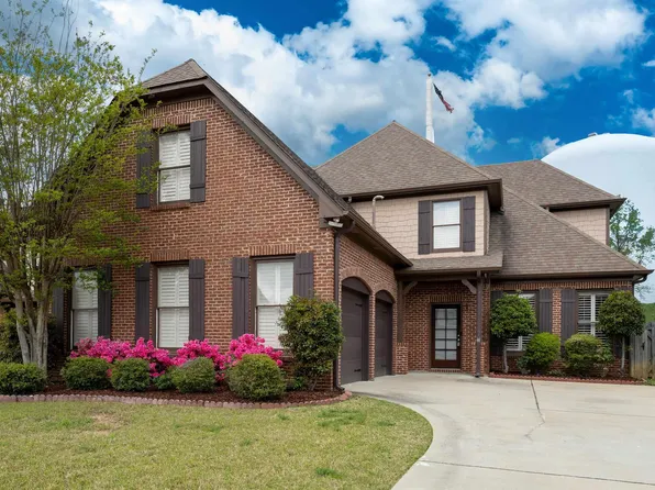 2217 Chalybe Dr, Birmingham, AL 35226