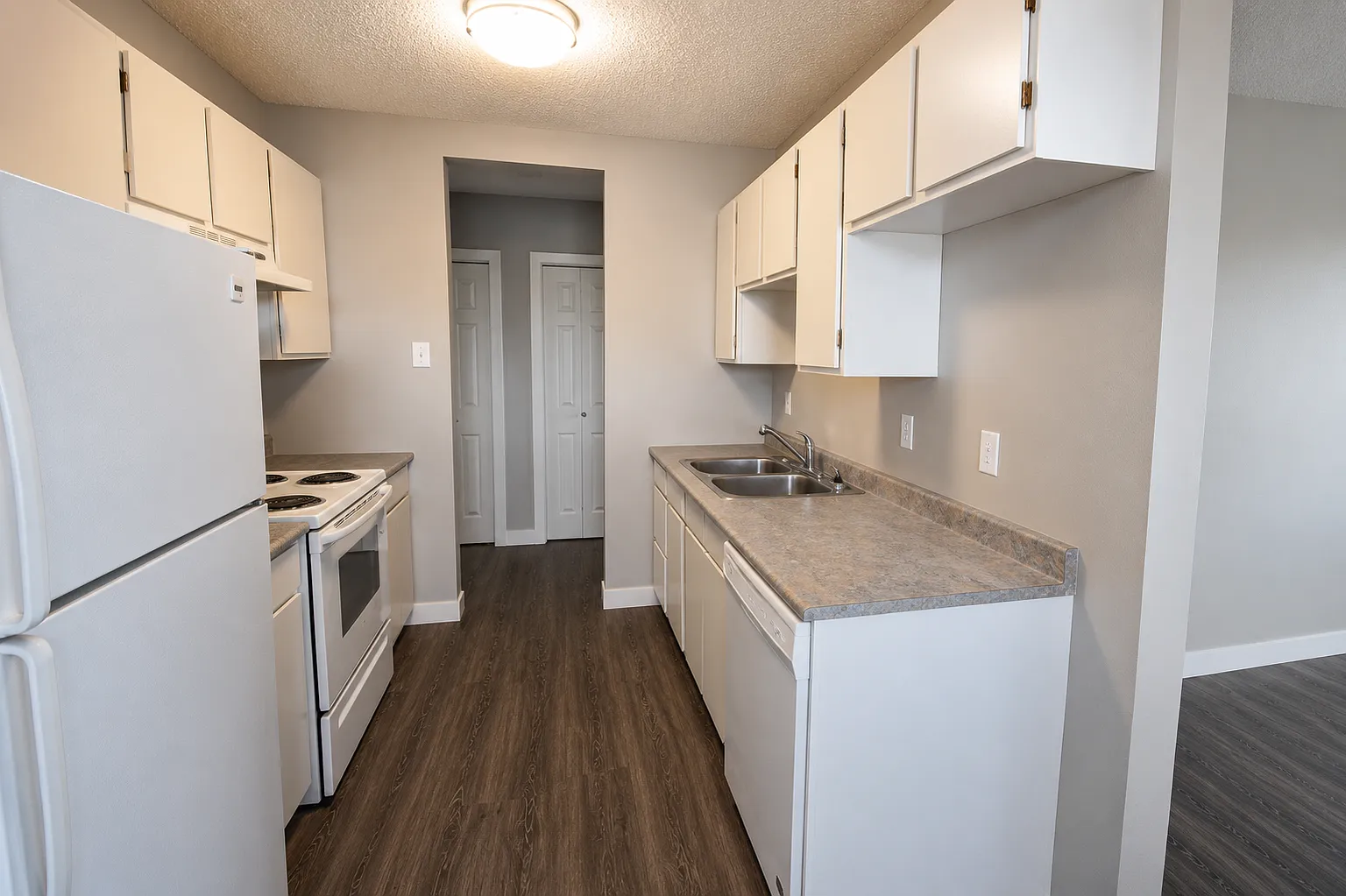 2 bed, 1.0 bath, $1,229 — Photo 3
