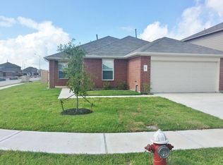 44 Laguna Bend Dr, Manvel, TX 77578