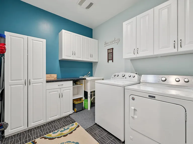 20550 Palmer Ave — Photo 35