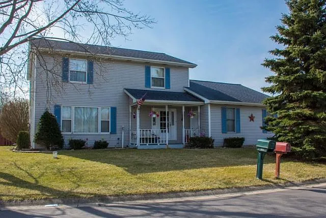 54454 Tedrow Pl photo 1