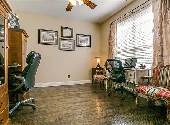 5th image of 4917 Ambrosia Dr