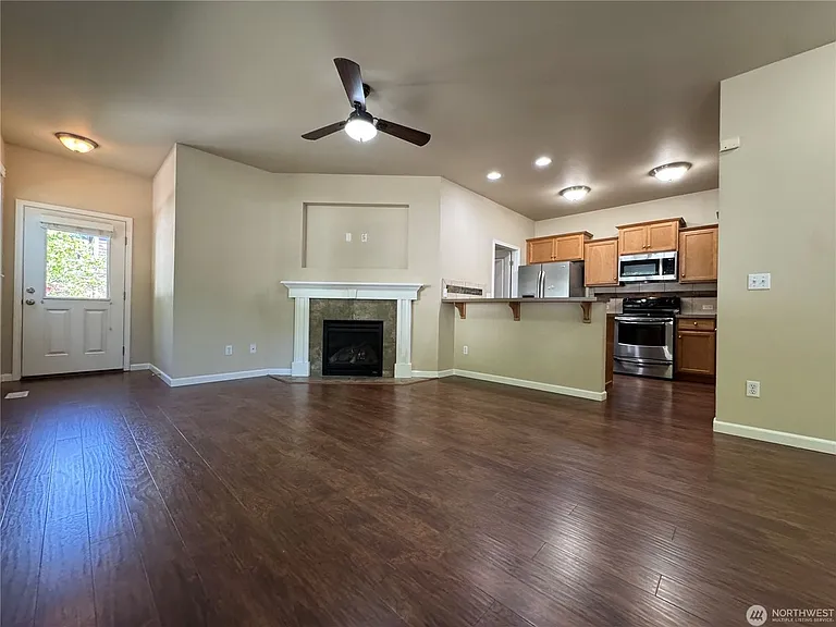 7508 Kodiak Ave NE — Photo 8