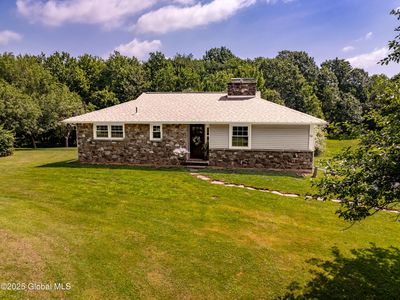 52 Birds Hill Road, Averill Park, NY, 12018