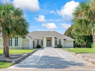 7055 Pro Am Ct, Navarre, FL 32566