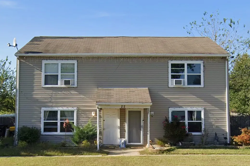 2 bed, 1.5 bath, $1,950 — Photo 1