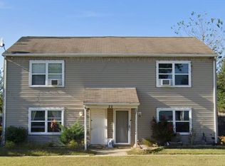 22 Greenfield Dr #A, Berlin, NJ 08009