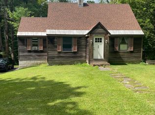 355 Laurel St, Lee, MA 01238