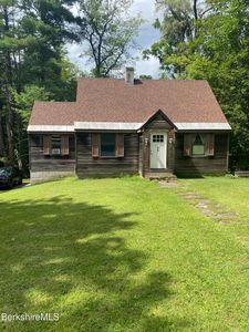 355 Laurel St, Lee, MA, 01238