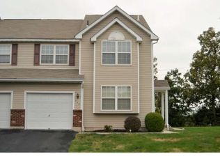335 W 6th St, Pennsburg, PA 18073