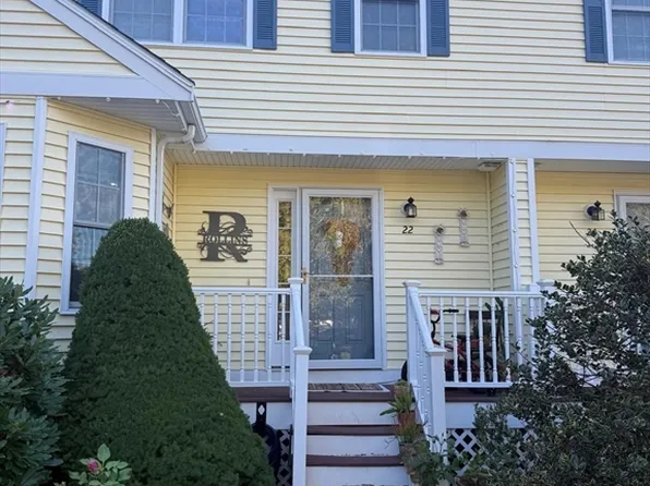 22 Keith St Unit 22, Middleboro, MA 02346