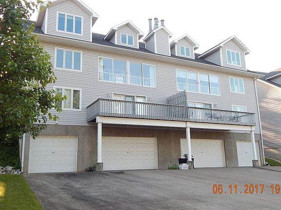 3rd image of 106 Treetops Ln