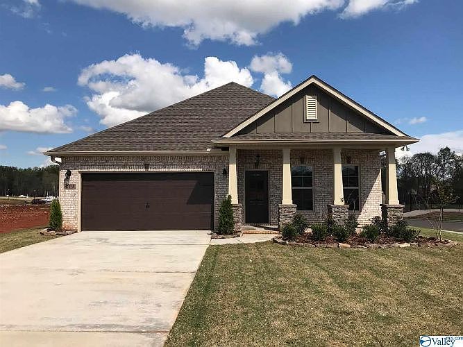 1st image of 219 Pumprock Dr