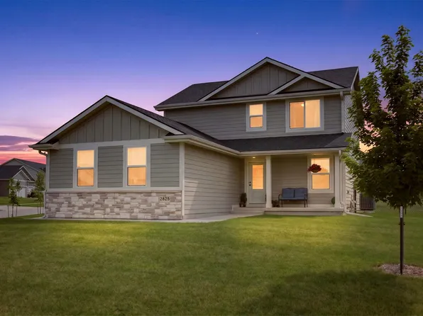 2825 SE Florence Dr, Waukee, IA 50263