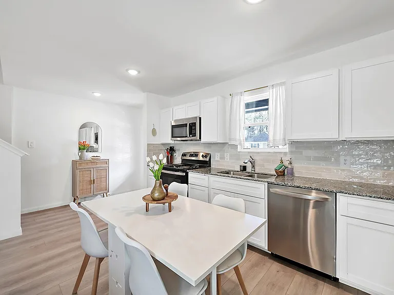 16516 Jasmine Marie Pl — Photo 9