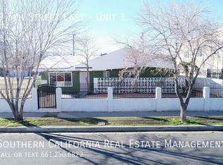 38569 5th St E APT 1, Palmdale, CA 93550