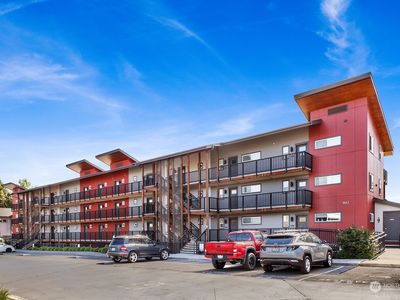 1882 Front Street #111, Lynden, WA, 98264
