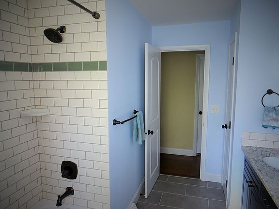 4th image of 7760 Elbrook Ave