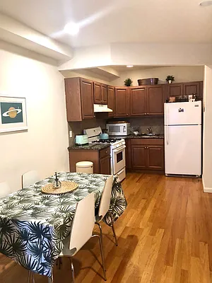 Rented by Bold New York | media 3