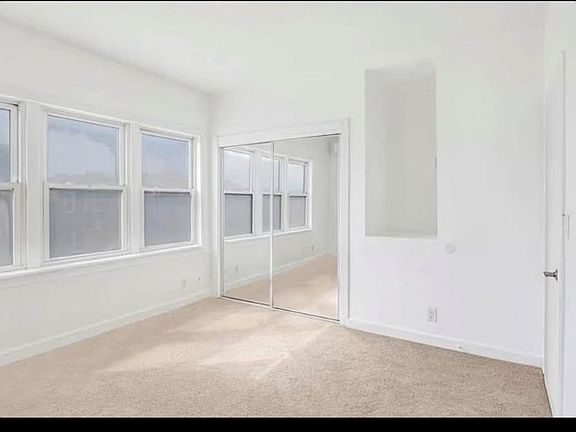 5th image of 1710 Tenbroeck Ave #2F