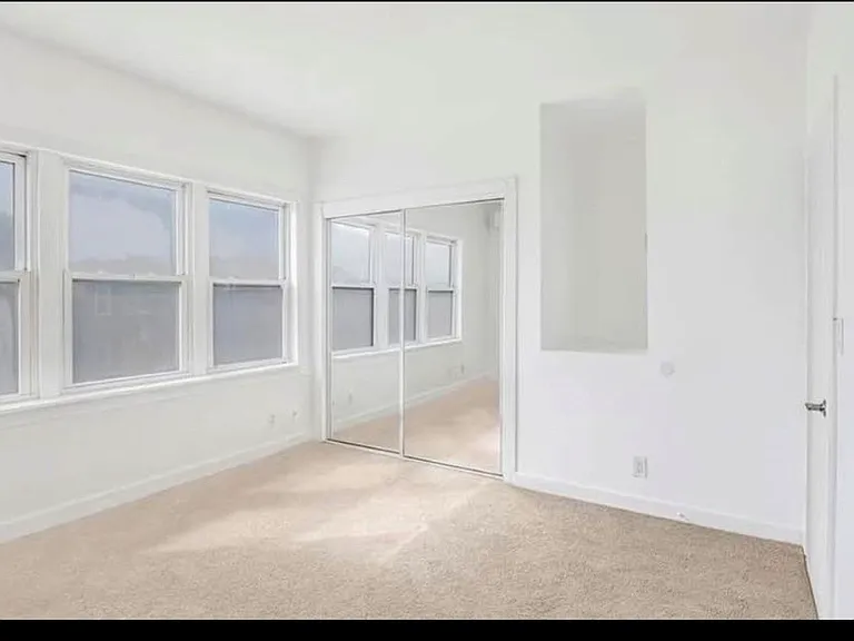 1710 Tenbroeck Ave #2F — Photo 5