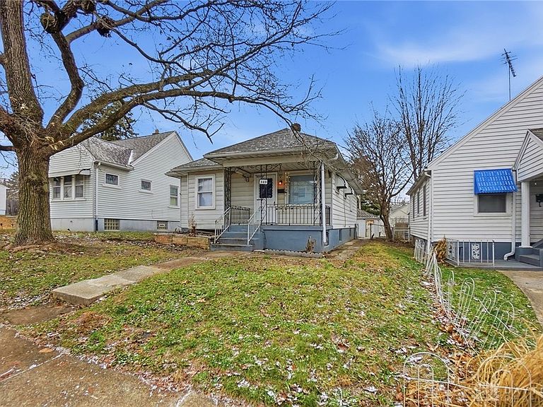 Listing photo 2