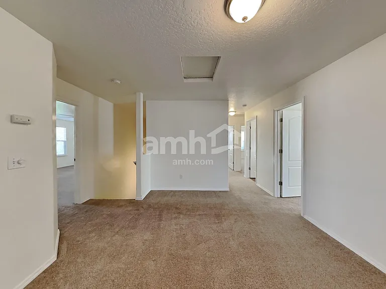 372 W Wood Owl Dr — Photo 13
