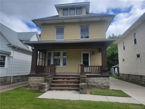 135 Englewood Ave, Buffalo, NY 14214