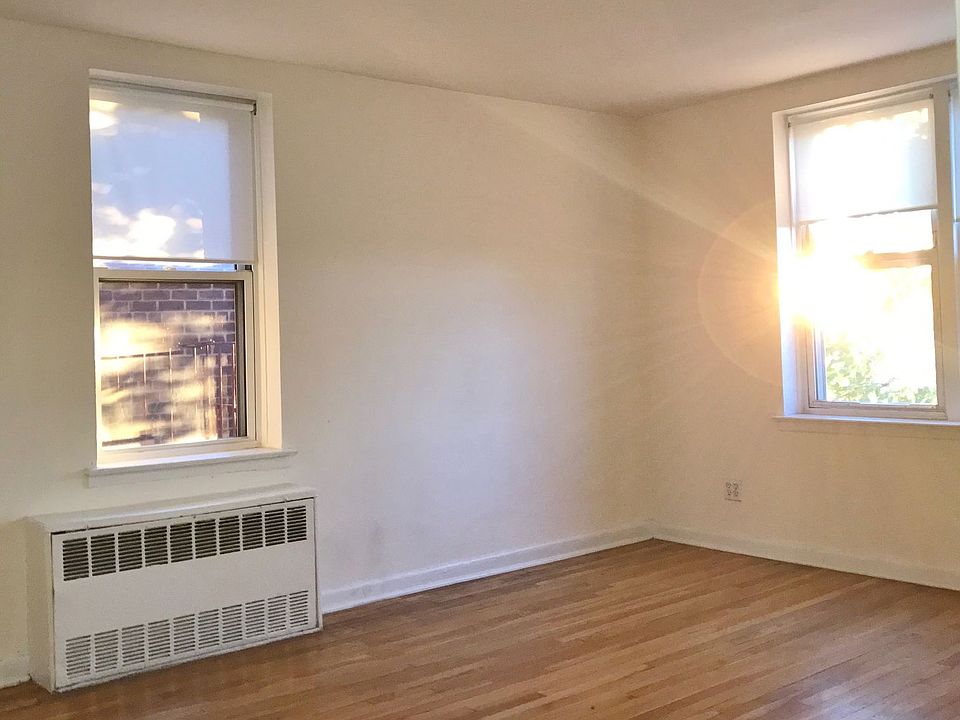 1st image of 4311 49th St #2E