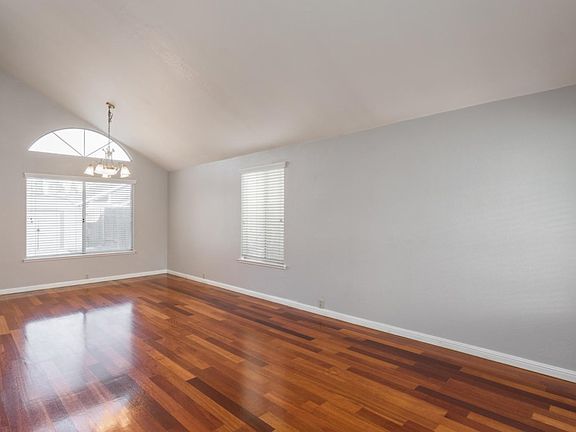 4th image of 8405 Mondavi Ct